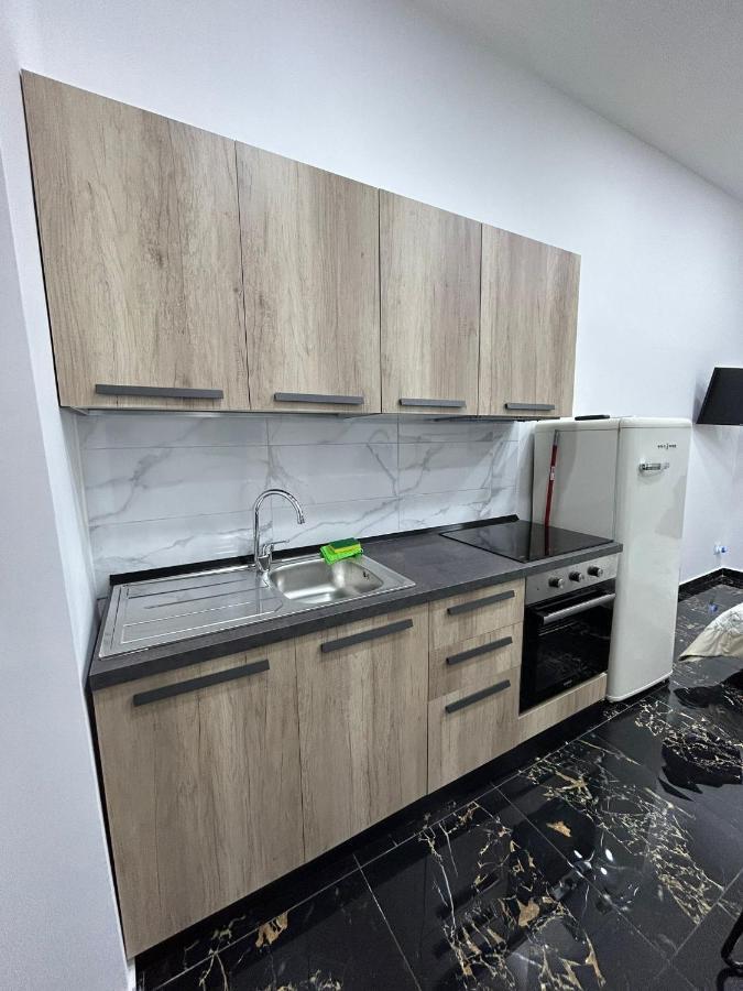 Apartamento Dora House Valentino Nápoles Exterior foto