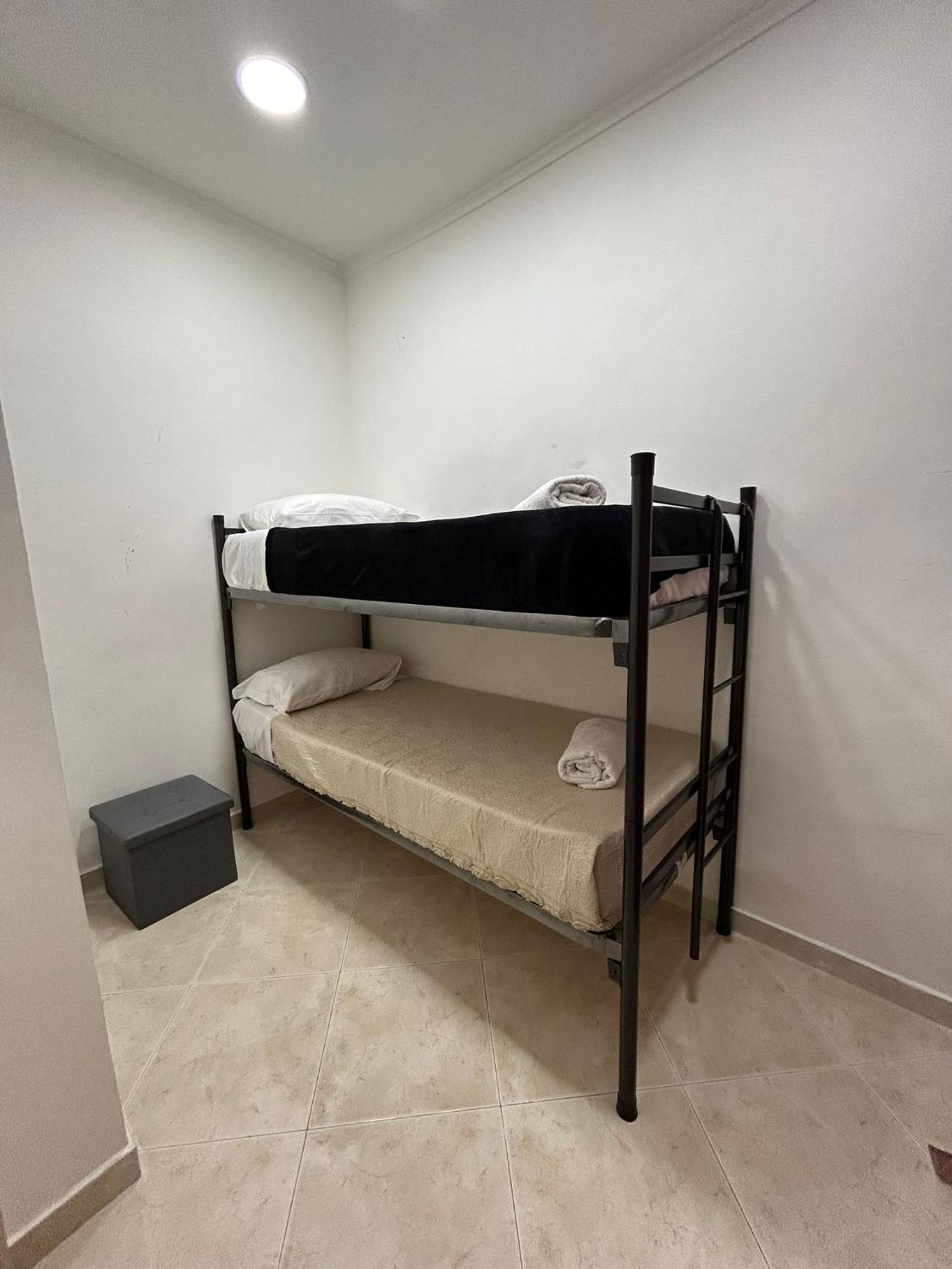 Apartamento Dora House Valentino Nápoles Exterior foto