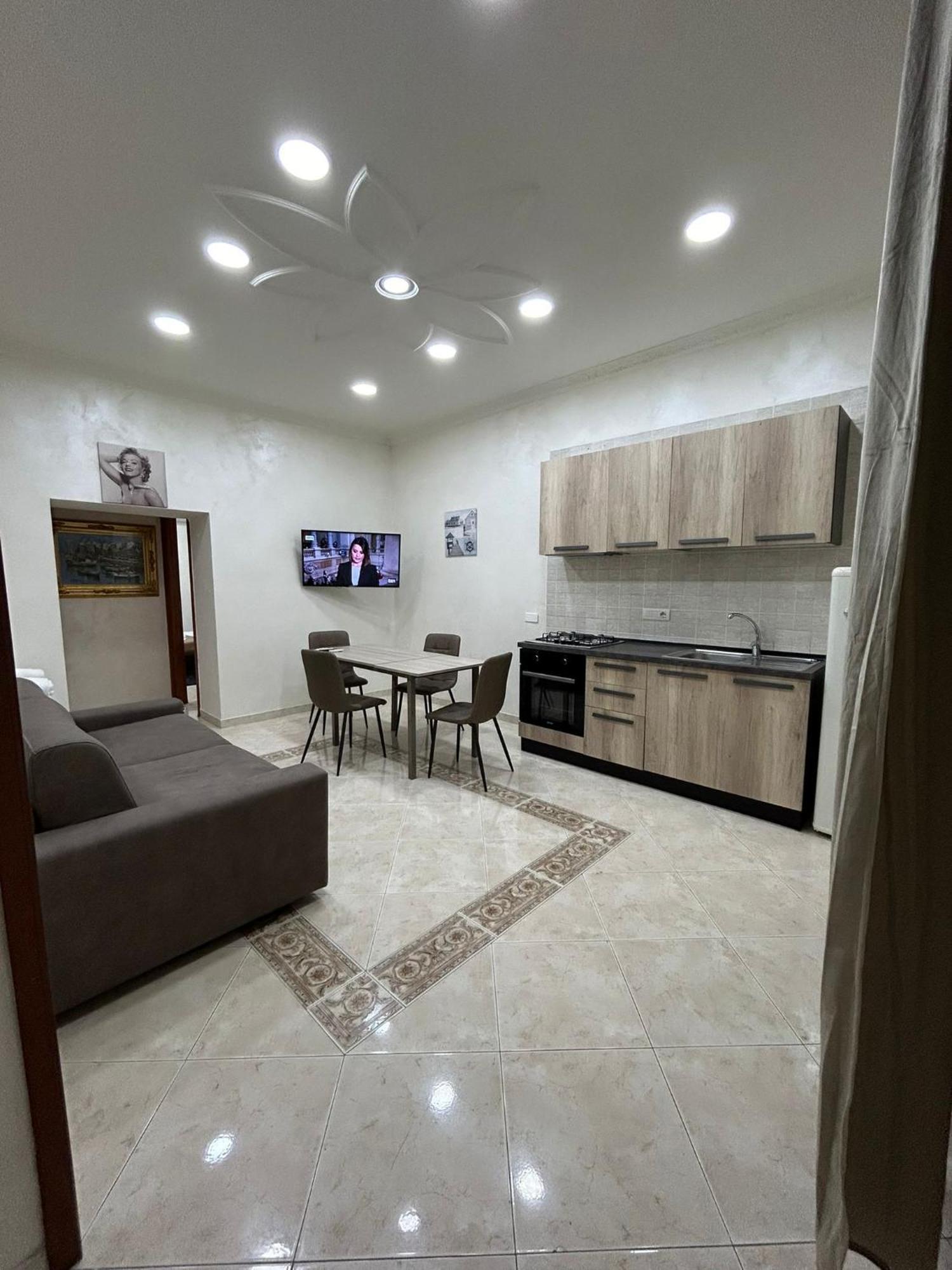 Apartamento Dora House Valentino Nápoles Exterior foto