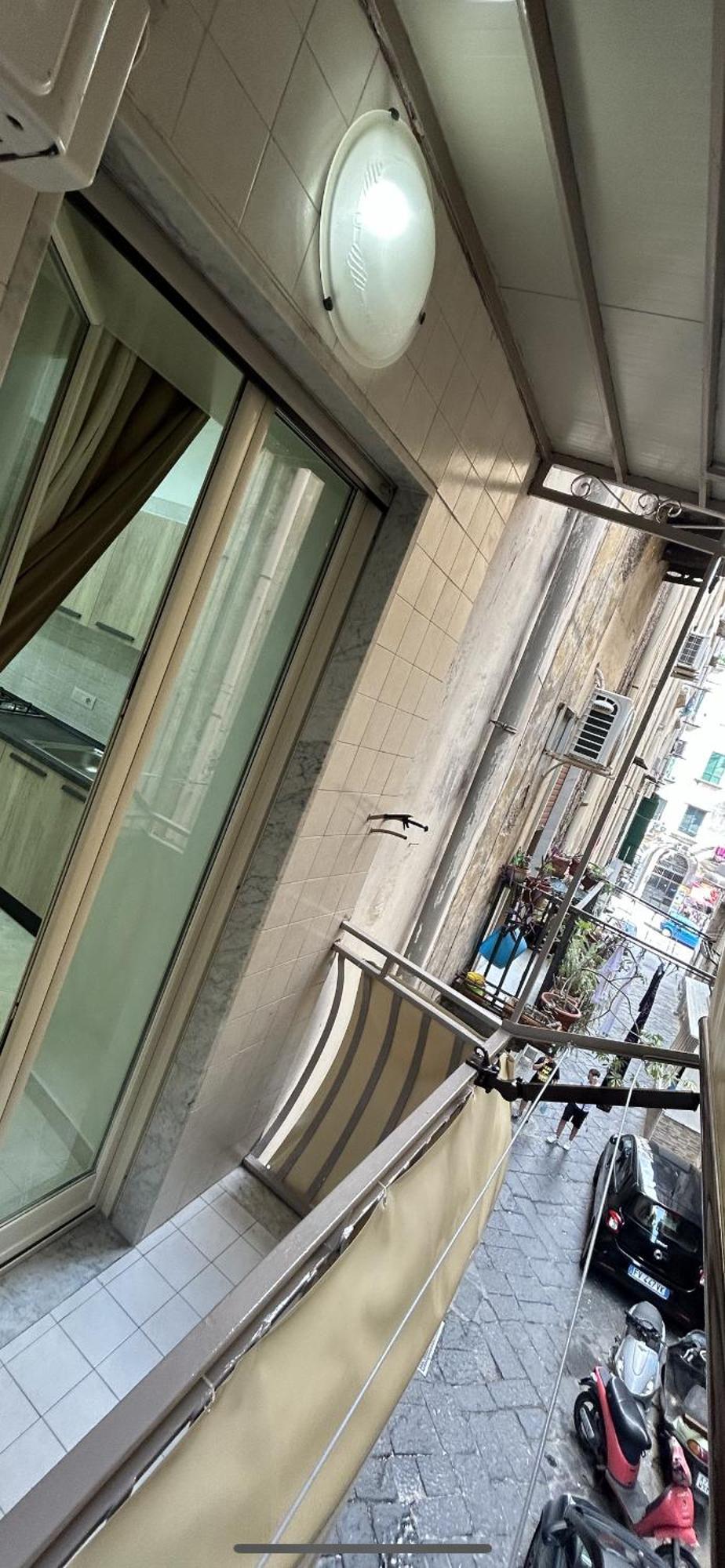 Apartamento Dora House Valentino Nápoles Exterior foto